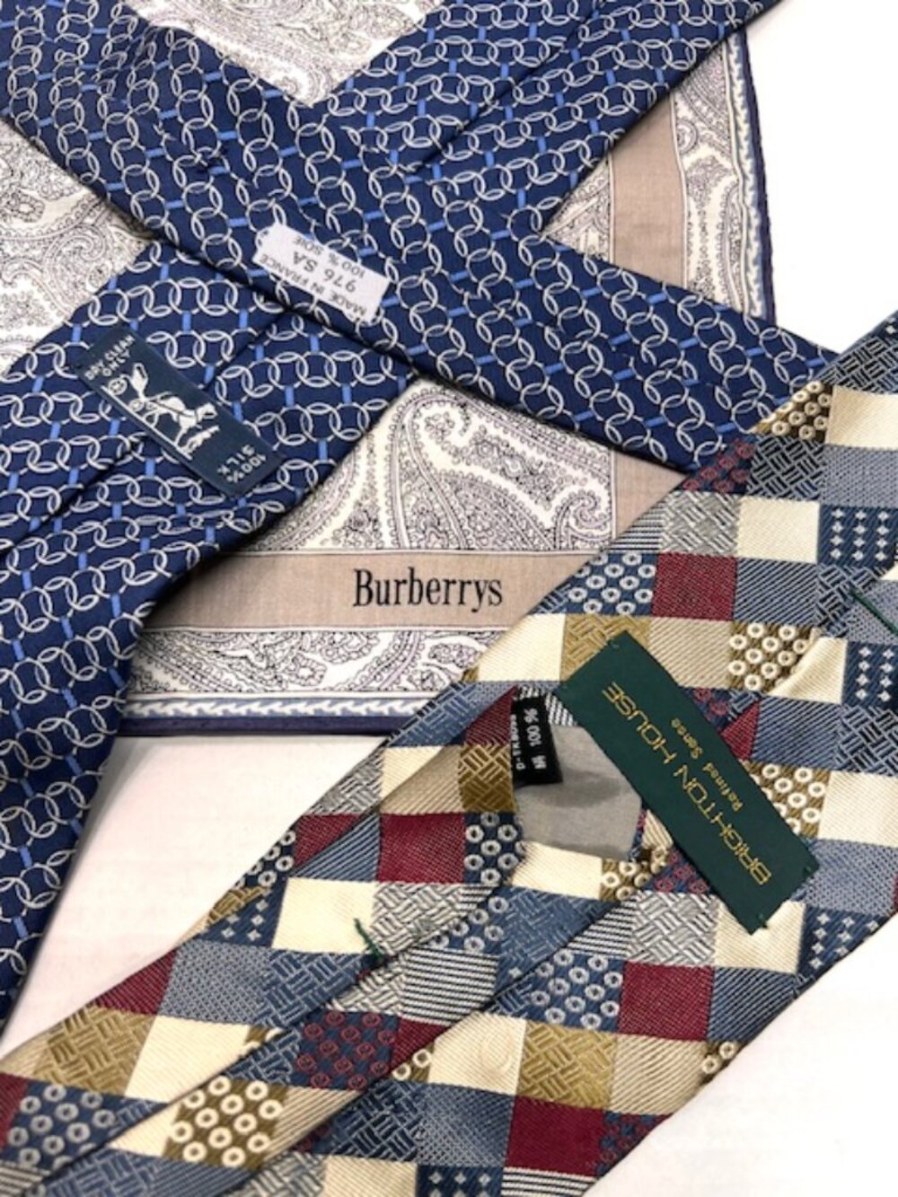 Set: 2Classic Neck-Ties SilkHERMES Paris & Brighton House +1 Burberry Handker(70 - Picture 14 of 16